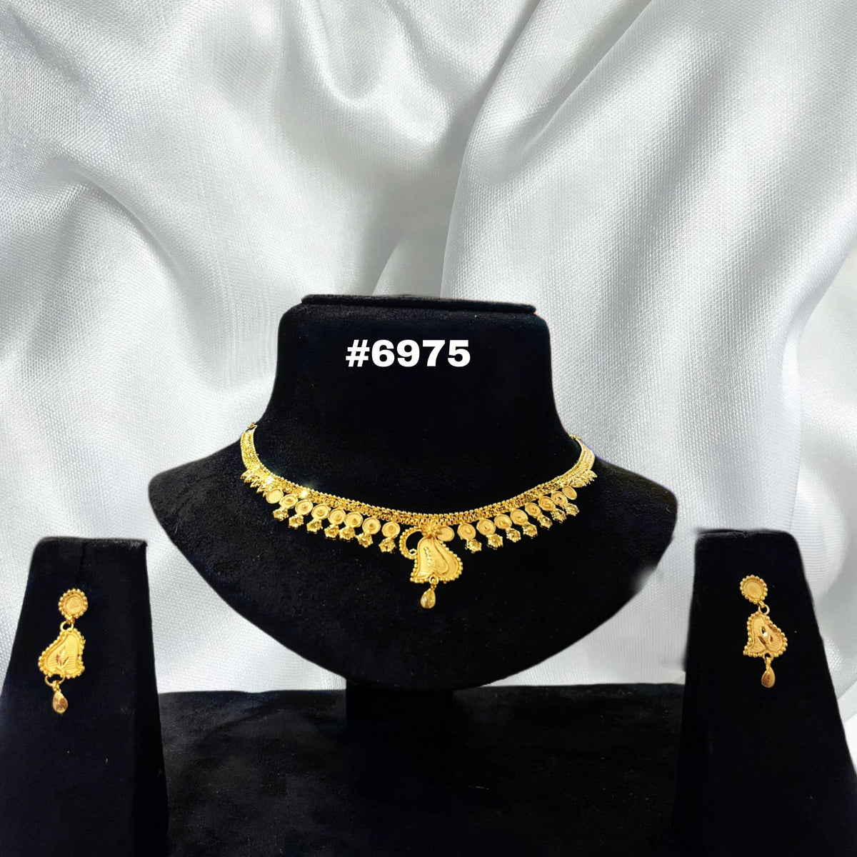 Gold Plated Short Necklaces, PMJ Model No: 6975