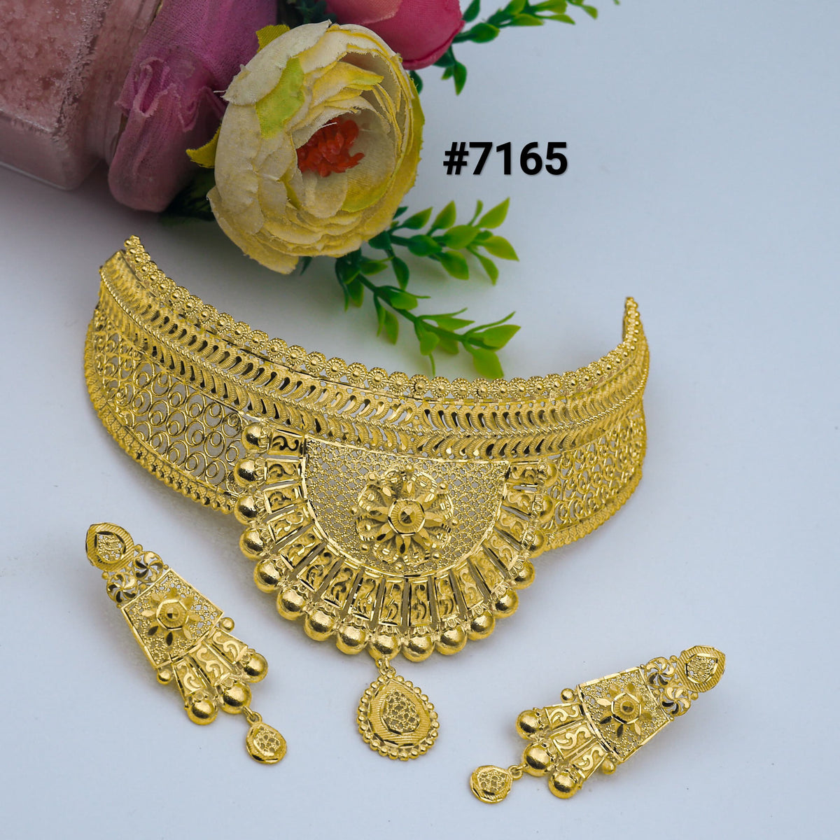 Gold Plated Short Necklace 1 Gram Gold Plated Jewellery PMJ Model No : 7165