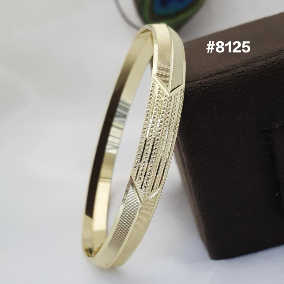 Elegant Gold Men's Kada PMJ Model No : 8125