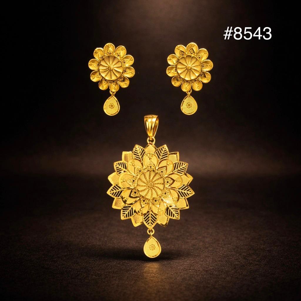 Gold Plated Pendant and Earring Set PMJ model no : 8543