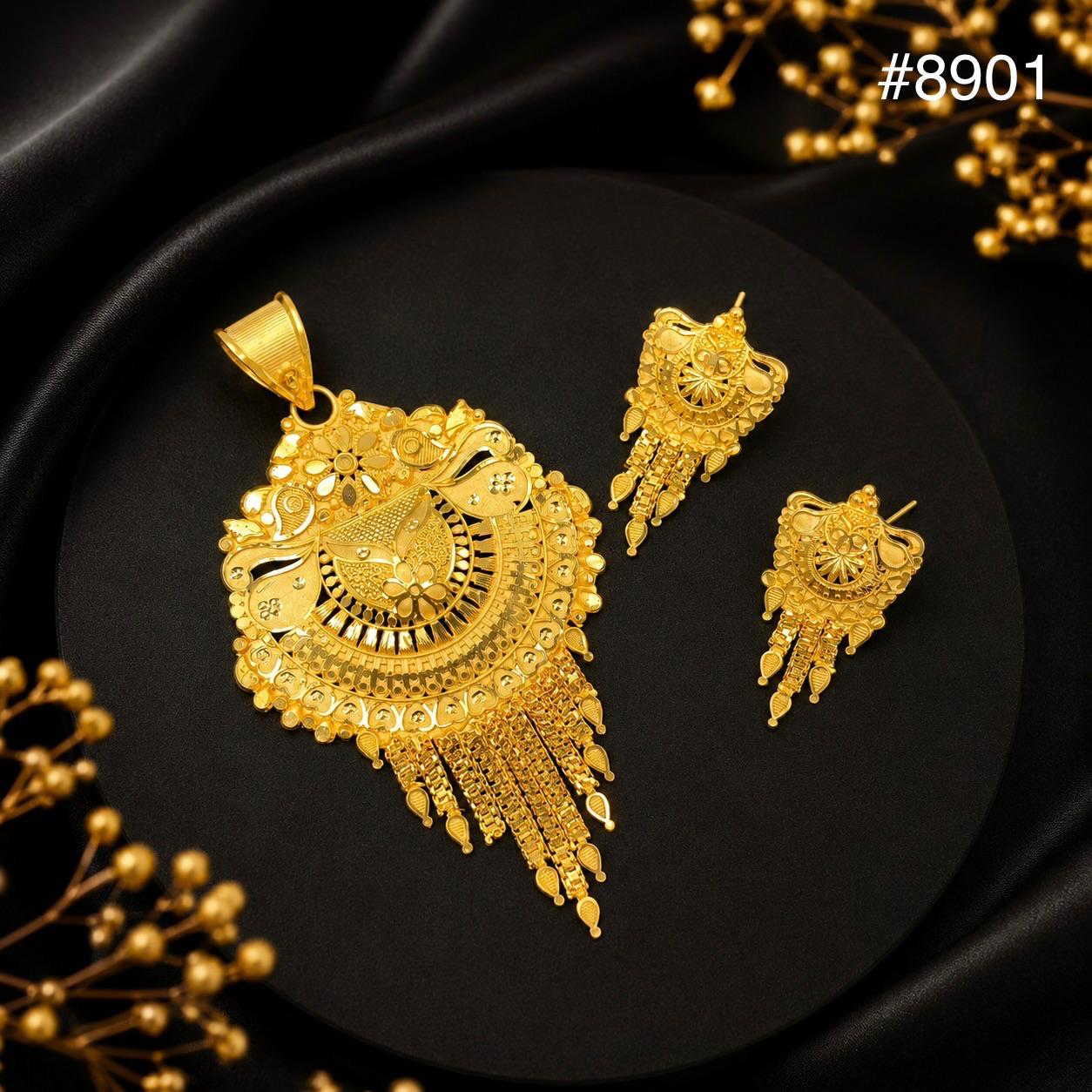 Gold Plated Pendant and Earring Set PMJ model no : 8901