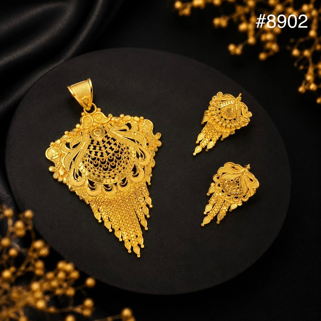 Gold Plated Pendant and Earring Set PMJ model no : 8902