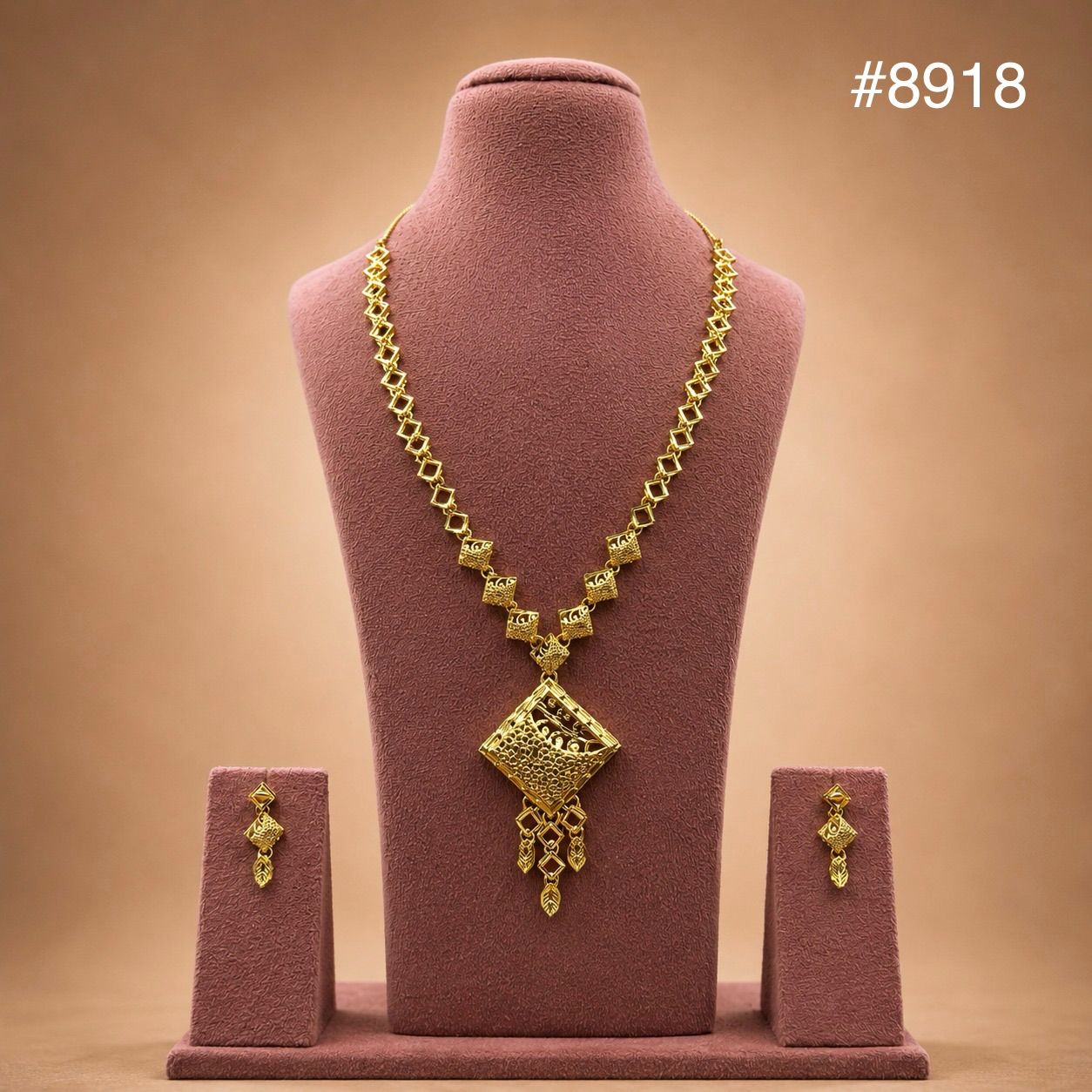 Gold Plated LONG NECKLACE 5 Gram Gold Plated Jewellery PMJ Model No : 8918