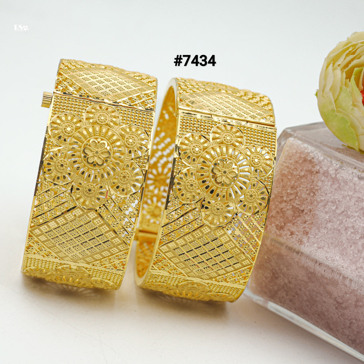 Gold Plated BANGLE 1 Gram Gold Plated Jewellery PMJ Model No : 7434