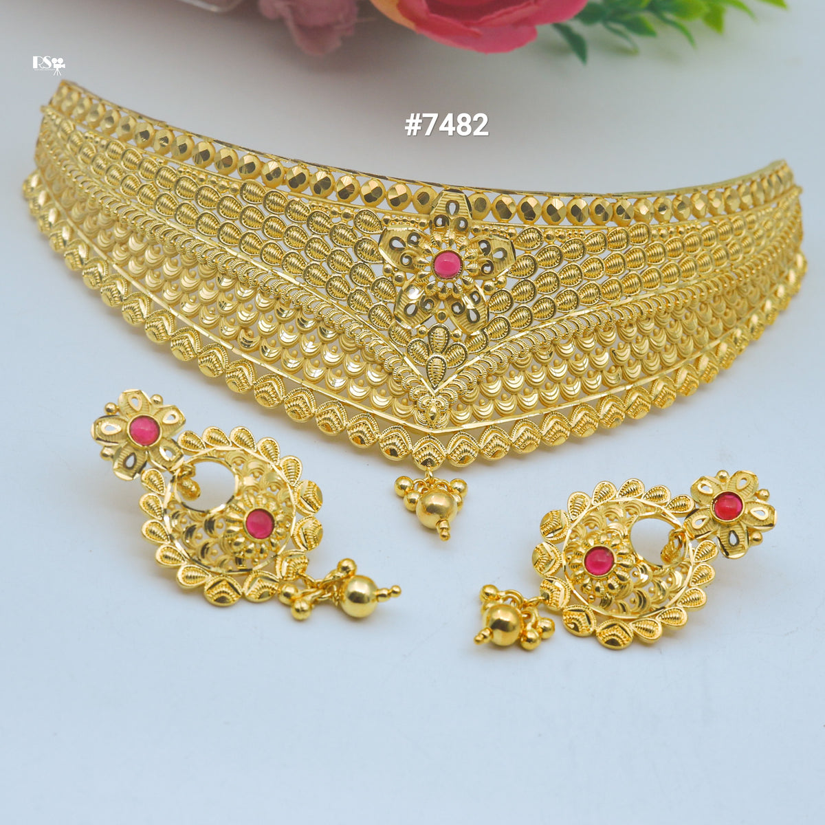 Gold Plated Short Necklace 1 Gram Gold Plated Jewellery PMJ Model No : 7482