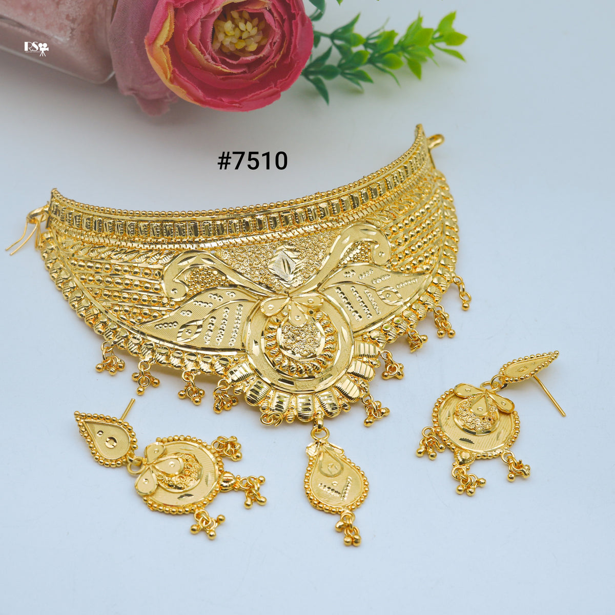 Gold Plated Short Necklace 1 Gram Gold Plated Jewellery PMJ Model No : 7510