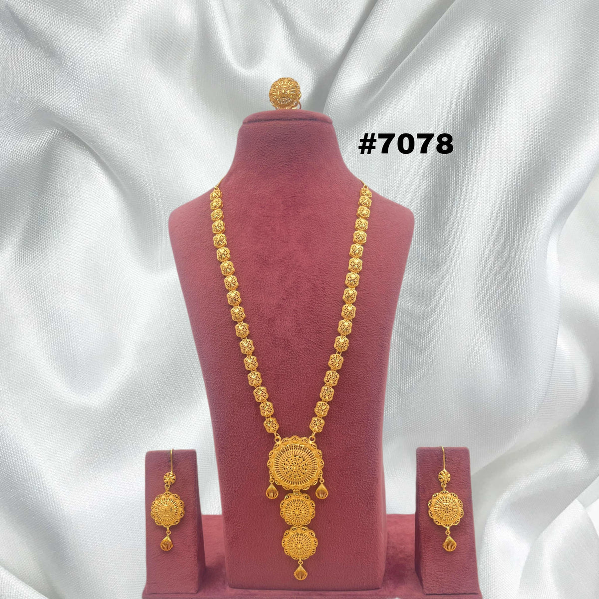 Gambian gold-plated necklace