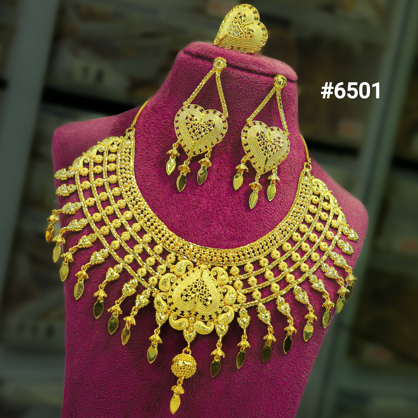 Gold Plated Short Necklace Set, PMJ Model No: 6501