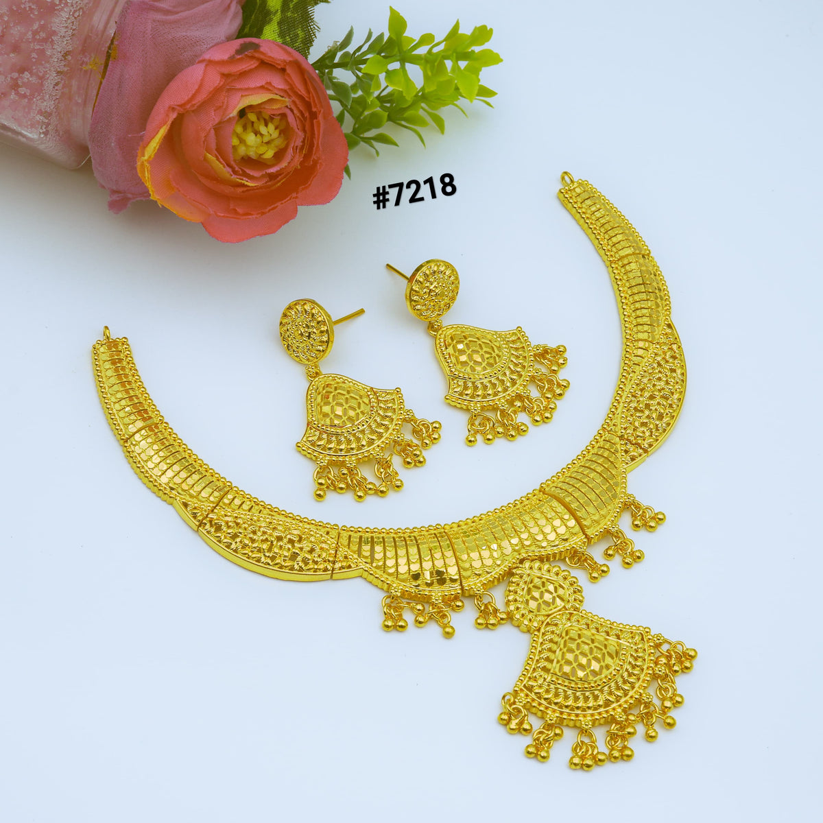 Gold Plated Short Necklace 1 Gram Gold Plated Jewellery PMJ Model No : 7218