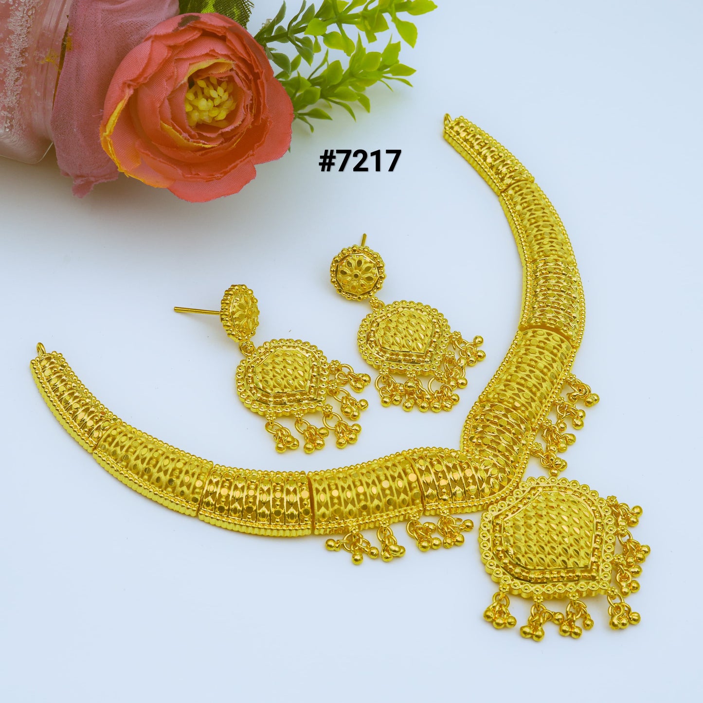 Gold Plated Short Necklace 1 Gram Gold Plated Jewellery PMJ Model No : 7217