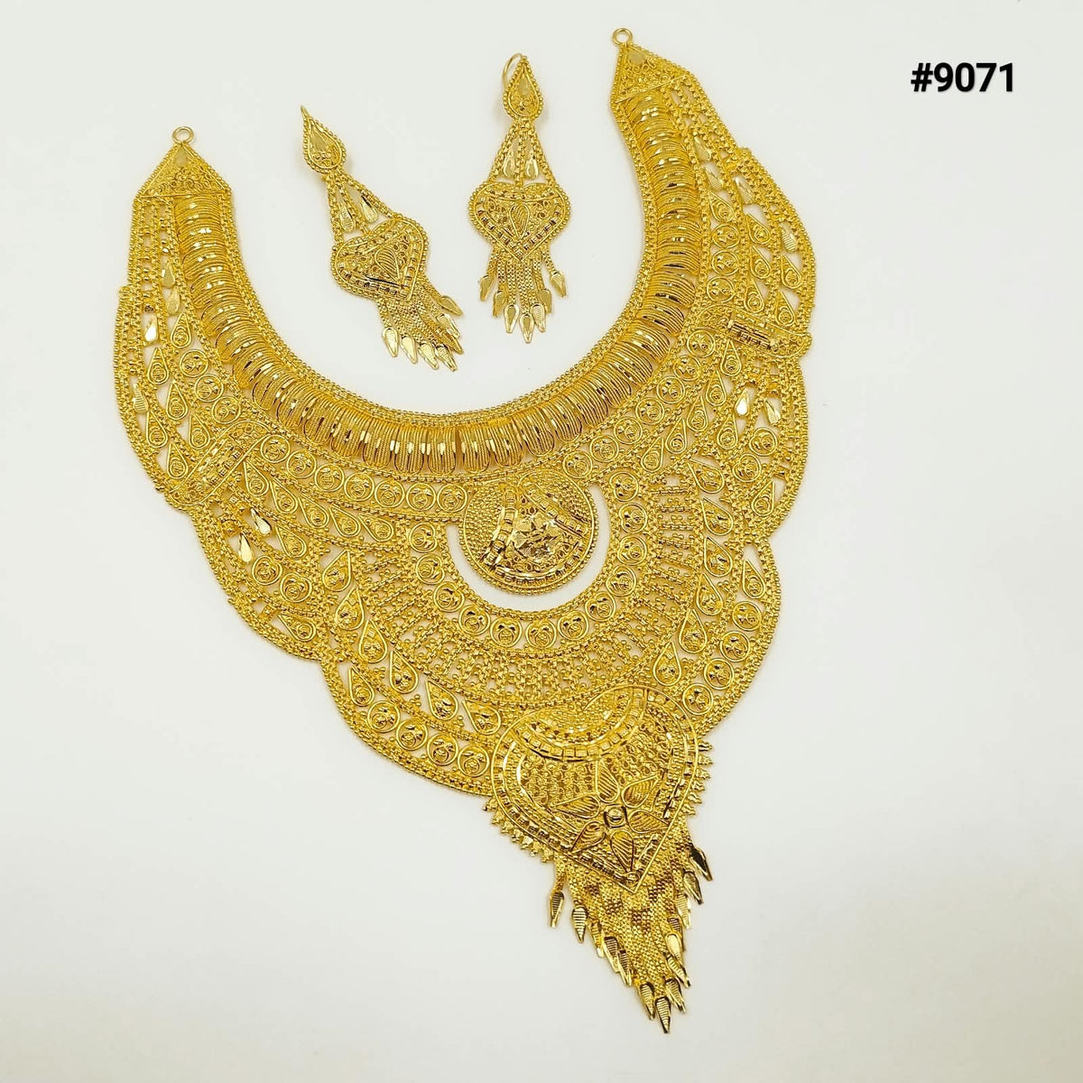 Gold Plated LONG NECKLACE 5 Gram Gold Plated Jewellery PMJ Model No : 9071
