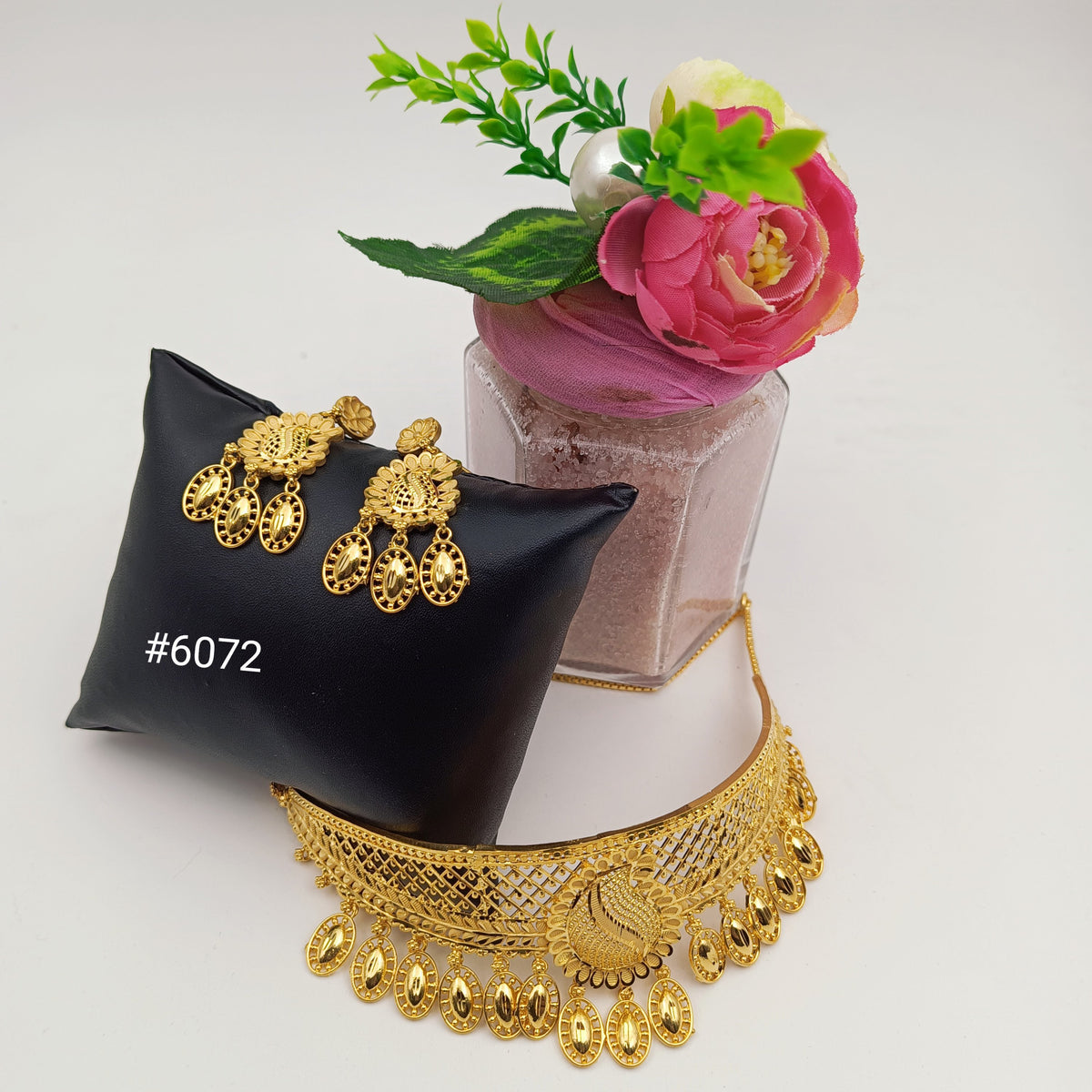 Gold Plated Short Necklace, PMJ Model No: 6072