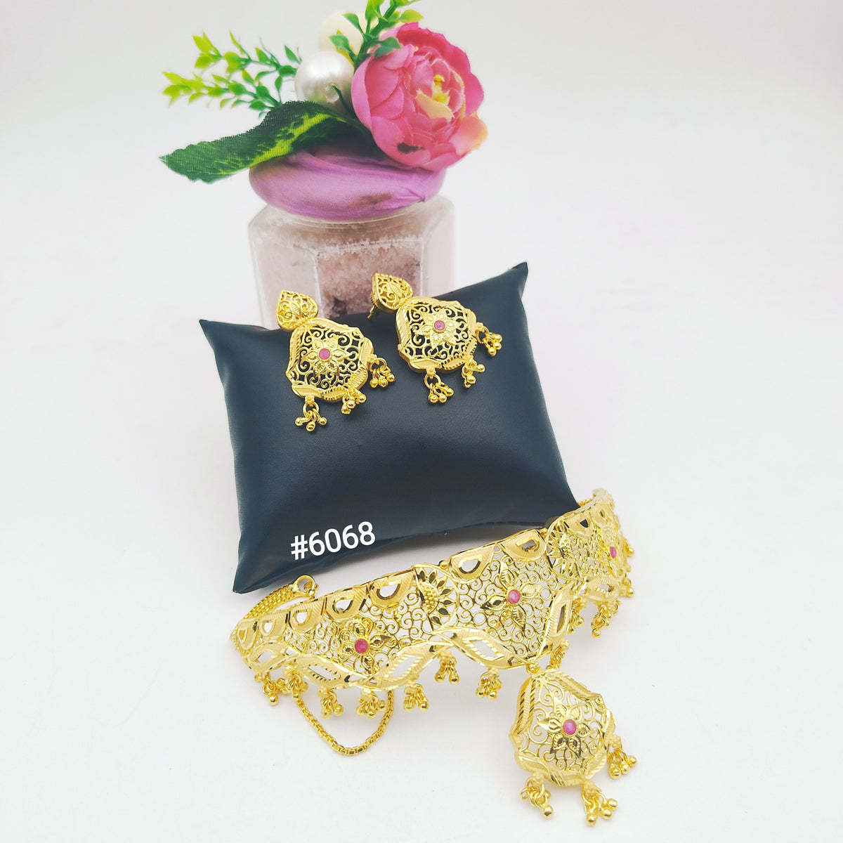 Gold Plated Short Necklace, PMJ Model No: 6068