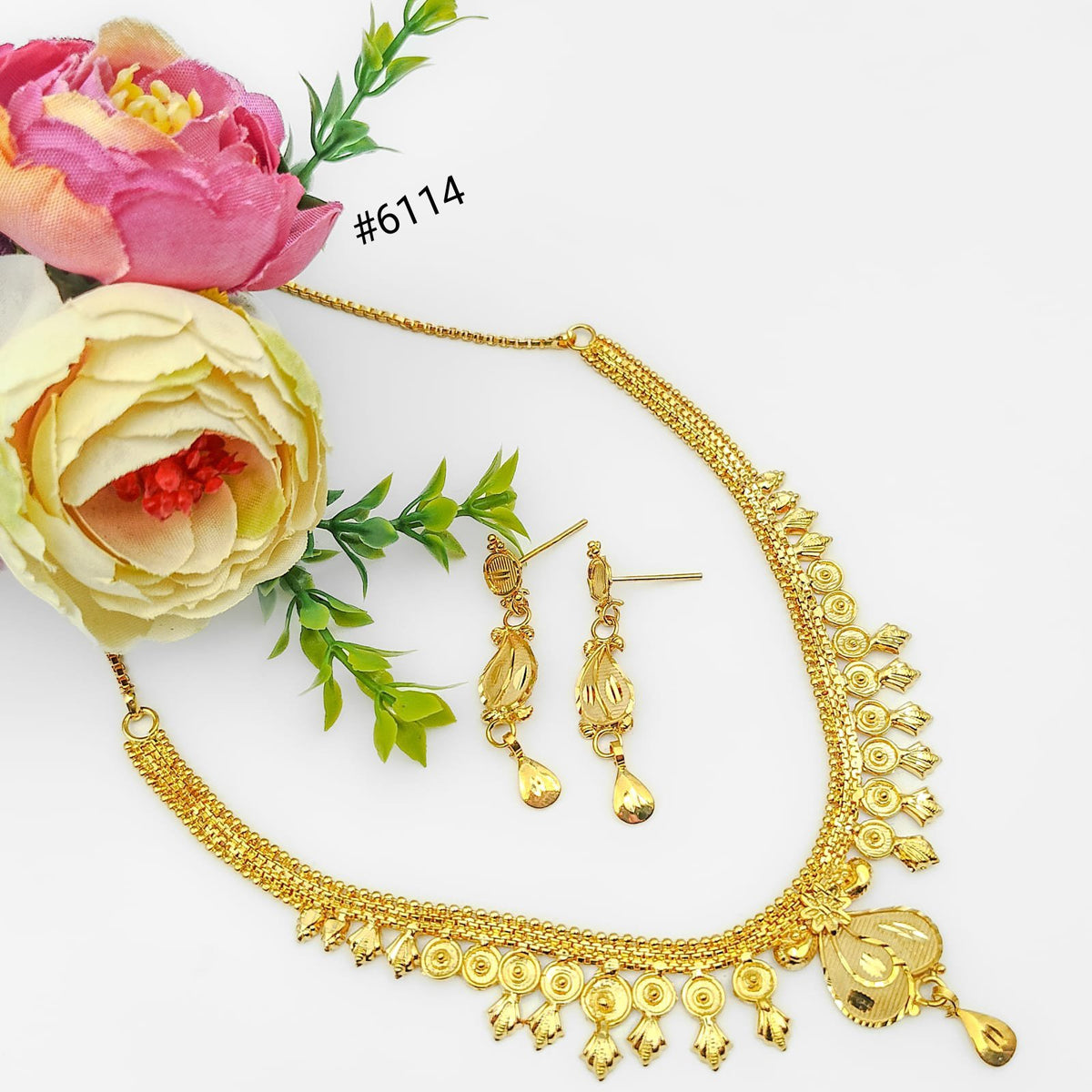 Gold Plated Bridal Short Necklace Set, PMJ Model No: 6114