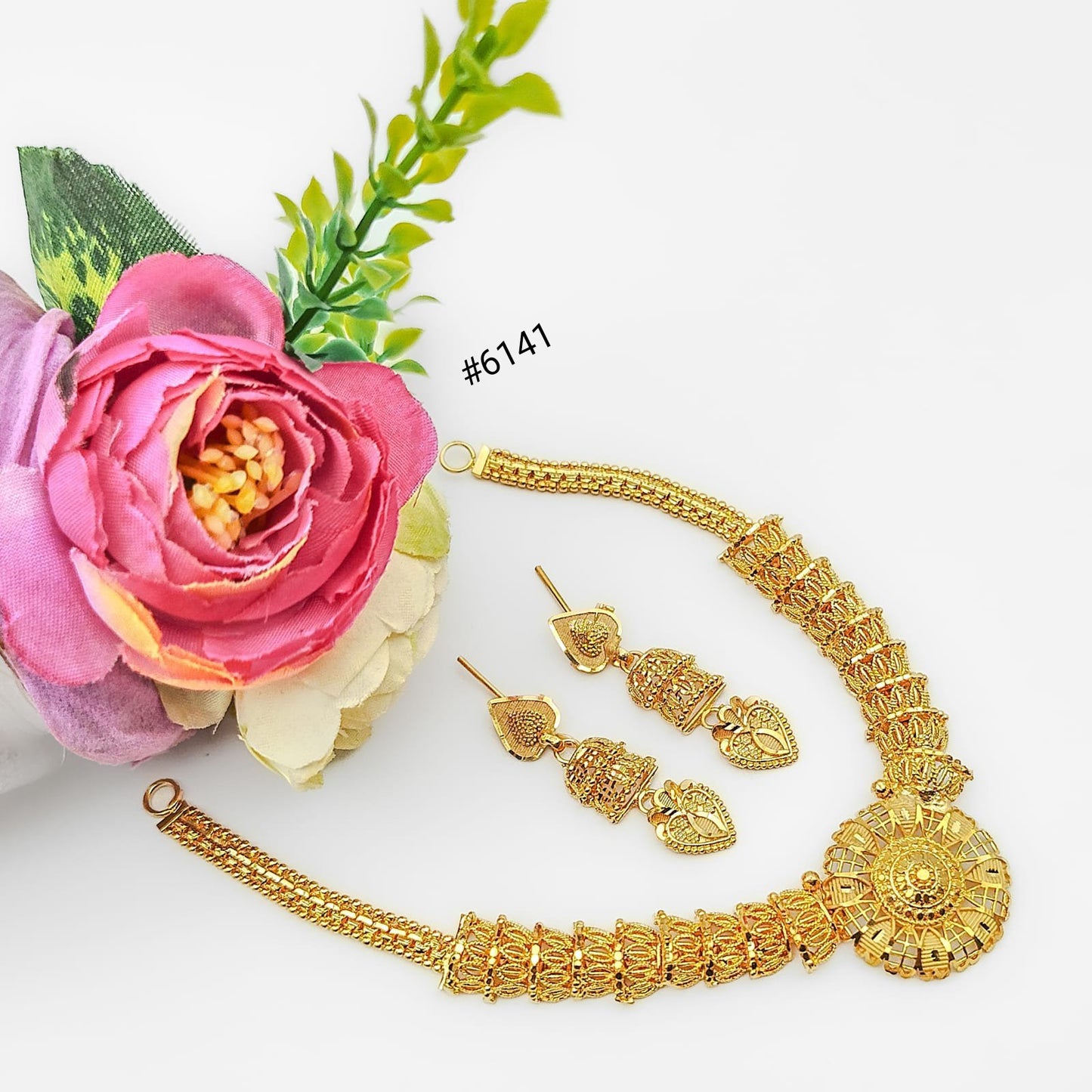 Gold Plated Short Necklace, PMJ Model No: 6141