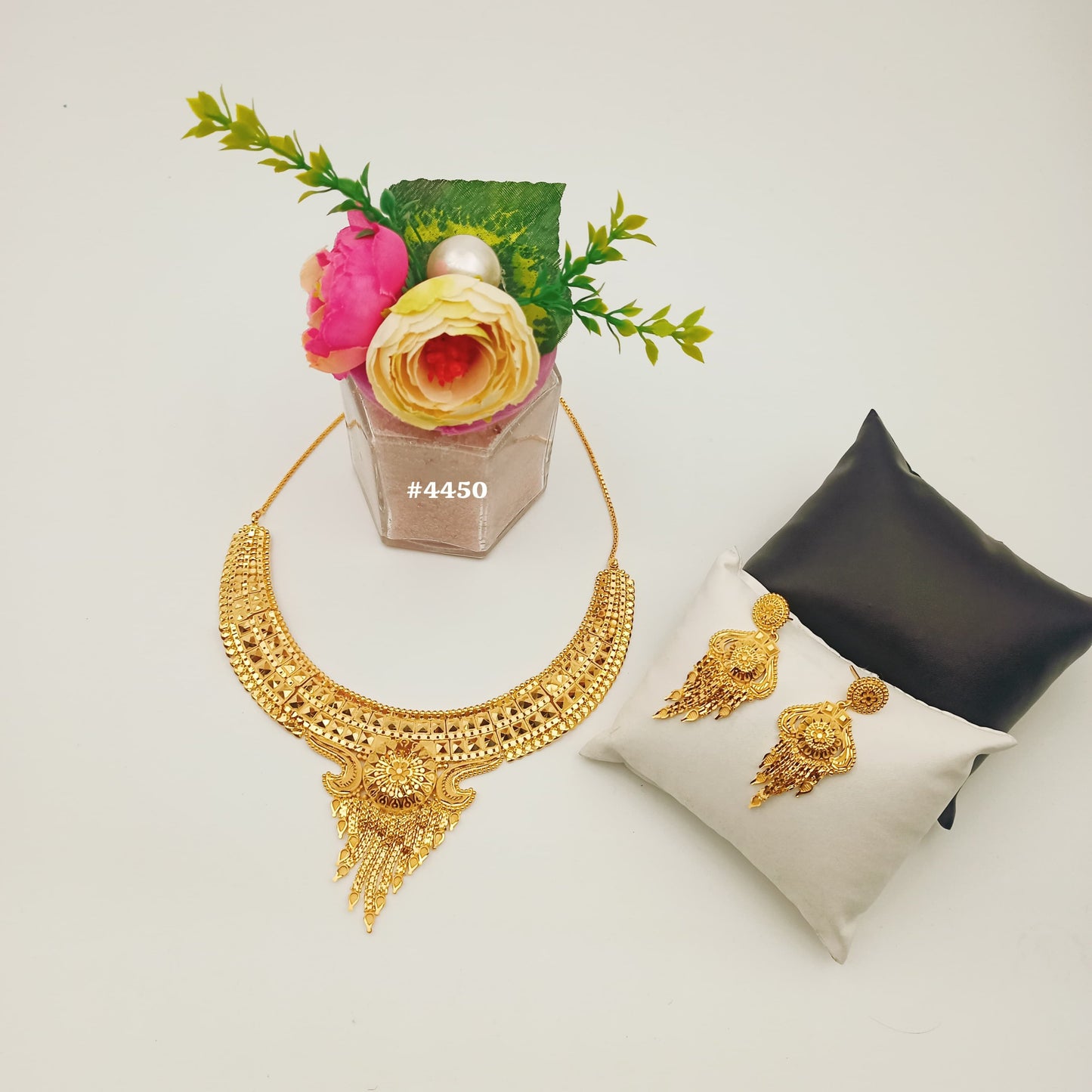 Gold Plated Hand Made Short Necklace Set, PMJ Model No: 4450