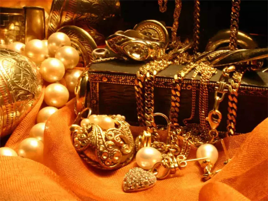 How To Pack Jewelry Smartly For Travel