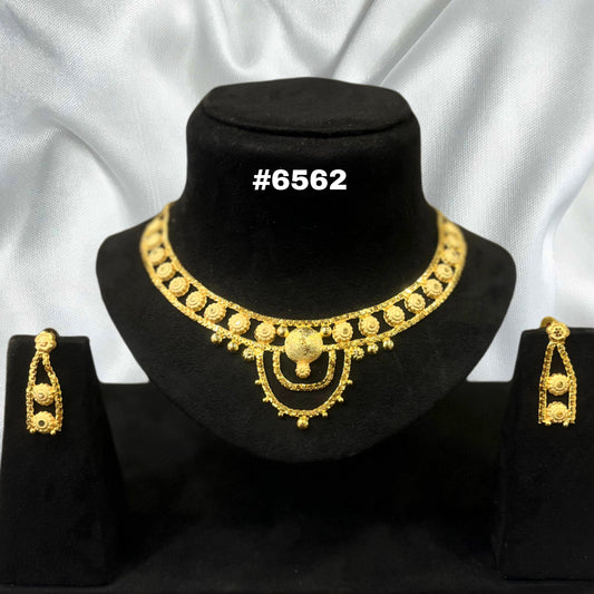 Gold Plated Short Necklace Set, PMJ Model No: 6562