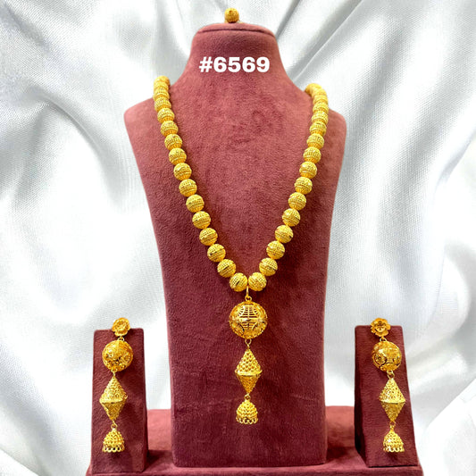 Gold Plated Hand Made Jewelry Long Necklace Set, PMJ Model No: 6569