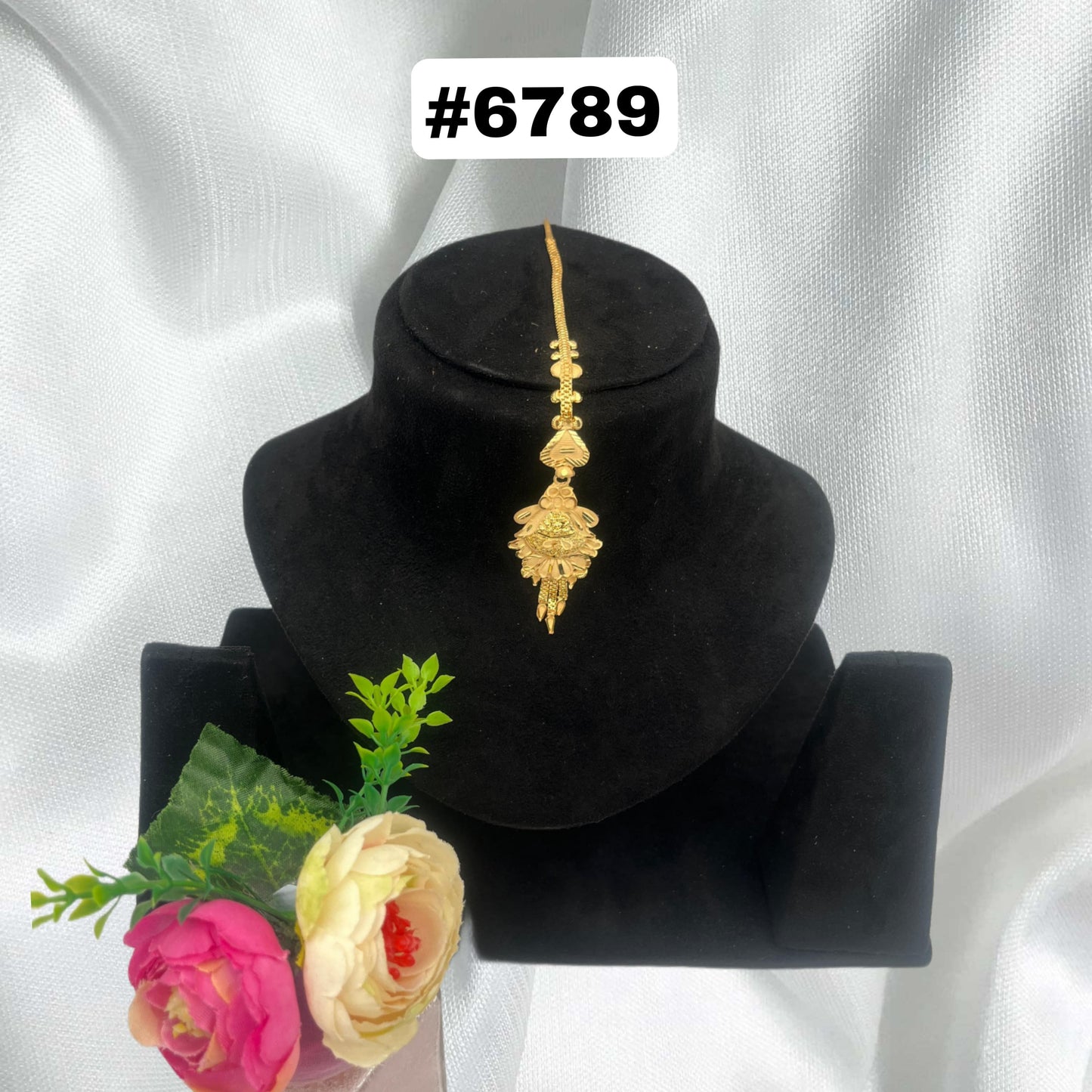 Gold Plated Maang Tika PMJ Model No: 6789