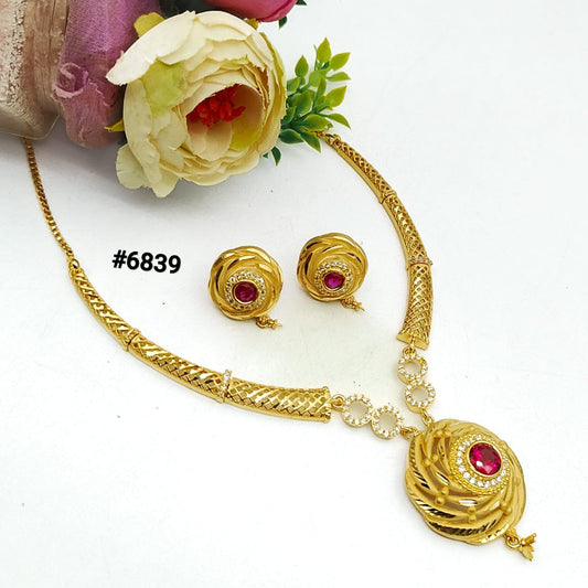 Gold Plated Small Necklace Set PMJ Model No : 6839