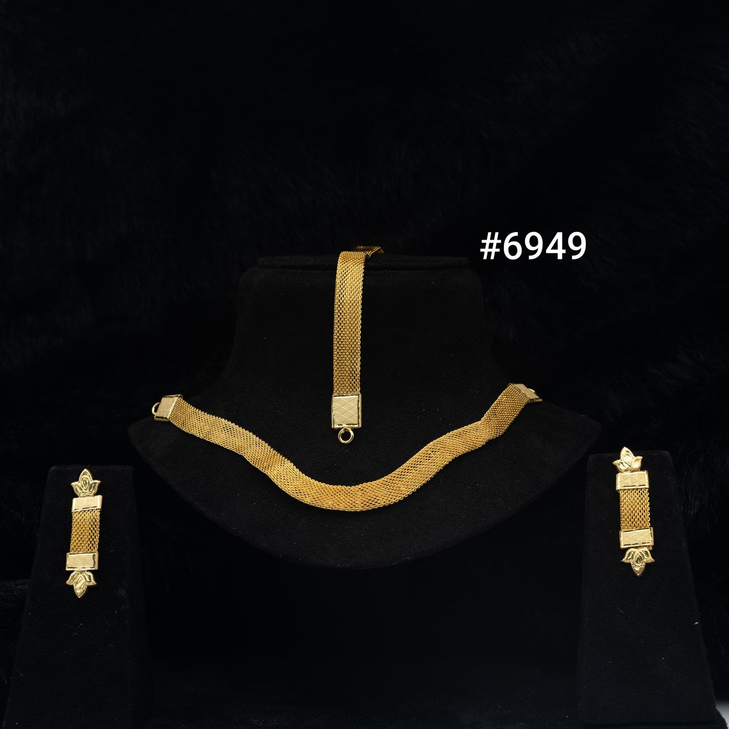 Gold Plated Short Necklaces, PMJ Model No: 6949