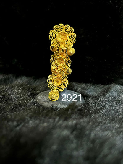 Gold Plated Beautiful Stylish Finger Ring MODEL: 2921