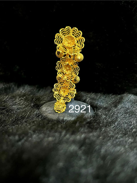 Gold Plated Beautiful Stylish Finger Ring MODEL: 2921