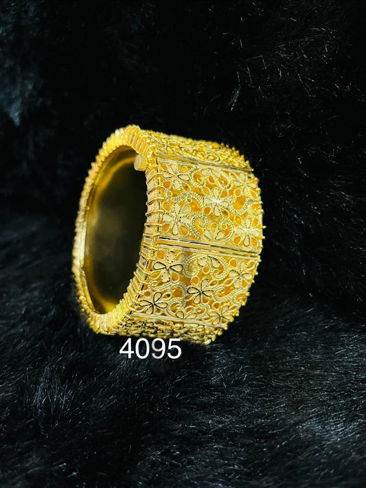 Gold Plated Bridal Wear Bangles, PMJ Model No: 4095