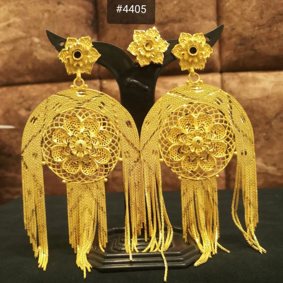 Gold Plated Designer Earrings, PMJ Model No: 4405