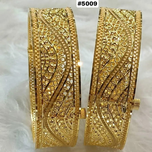 PMJ BEAUTIFUL GOLD PLATED BANGLES MODEL NO : 5009