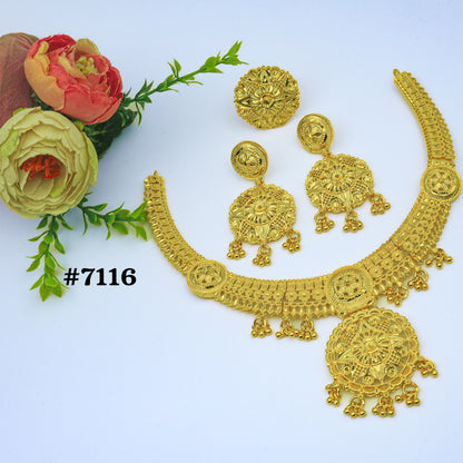 24 Carat Gold Plated Short Necklace 1 Gram Gold Plated Jewellery PMJ Model No :7116