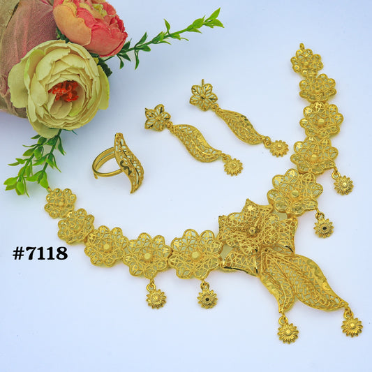 Gold Plated Short Necklace Set, PMJ Model No: 7118