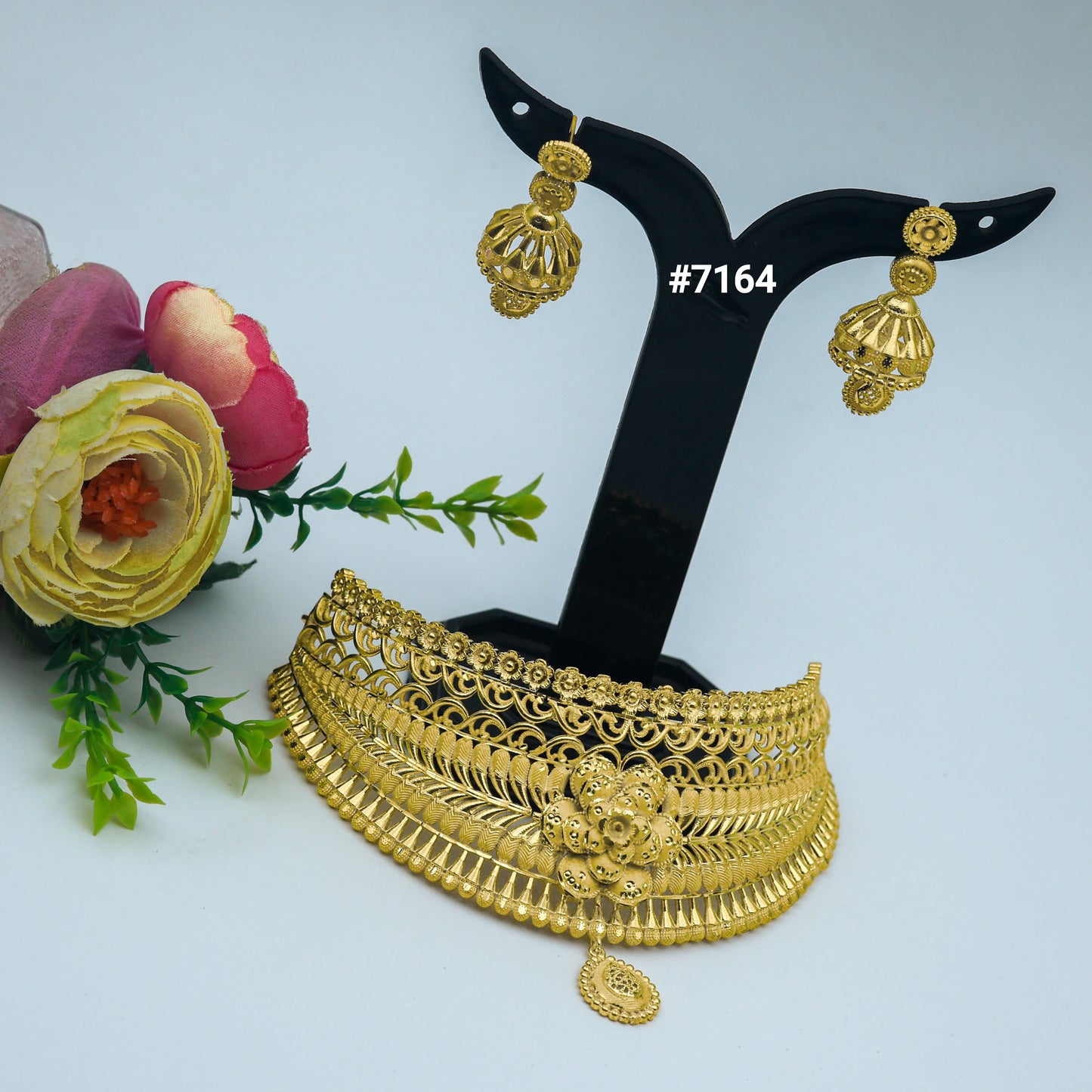 Gold Plated Short Necklace 1 Gram Gold Plated Jewellery PMJ Model No : 7164