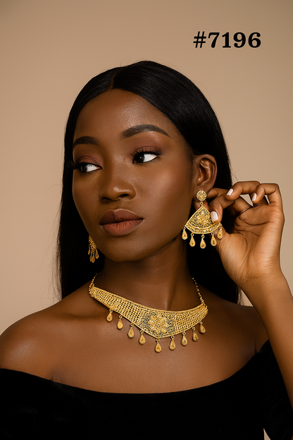 Gold Plated Short Necklace 1 Gram Gold Plated Jewellery PMJ Model No : 7196