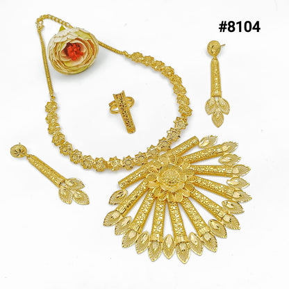 Gold Plated Short NECKLACE 5 Gram Gold Plated Jewellery PMJ Model No : 8104