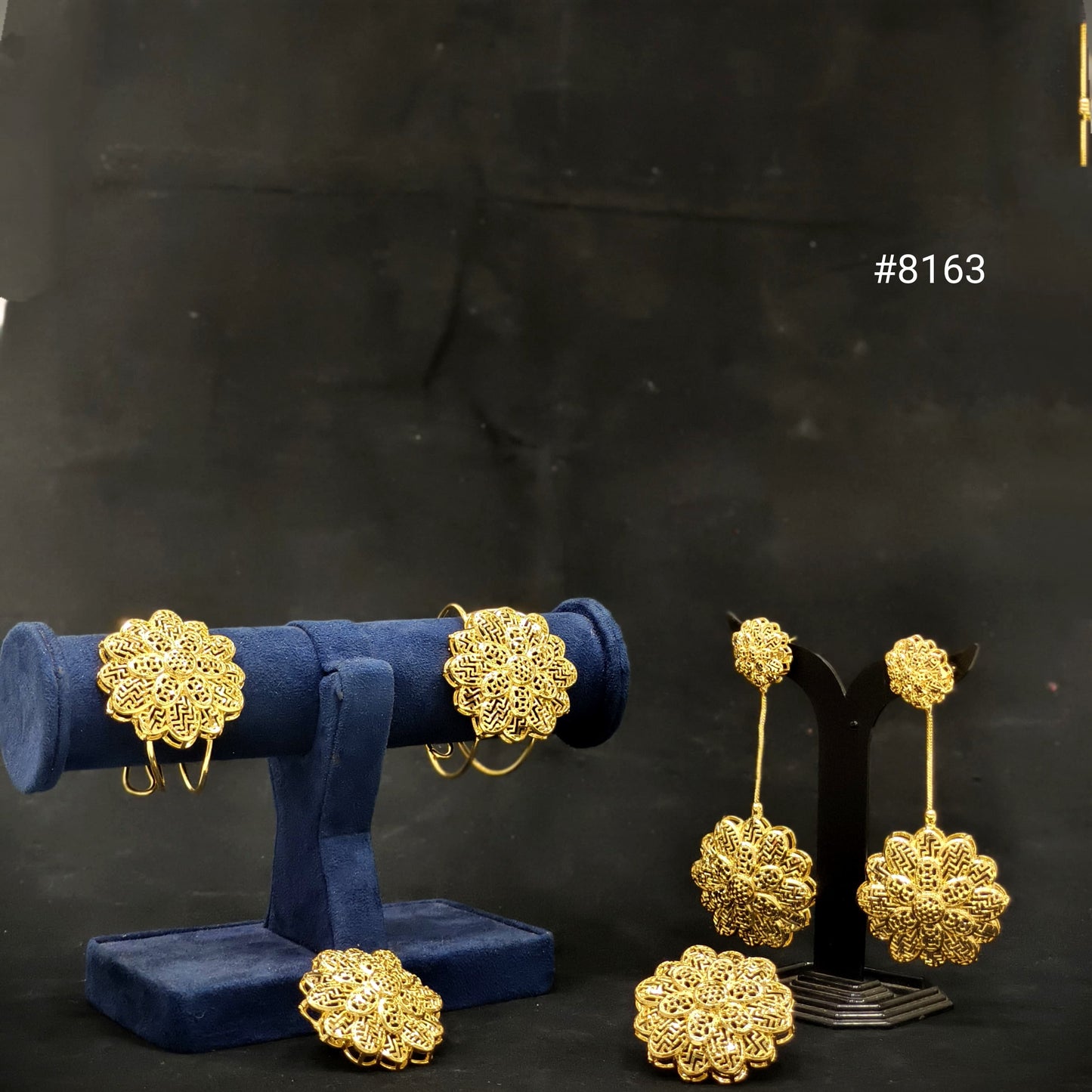 Exquisite Bracelet Set, Statement Earrings & Finger Rings Combo set PMJ model no : 8163