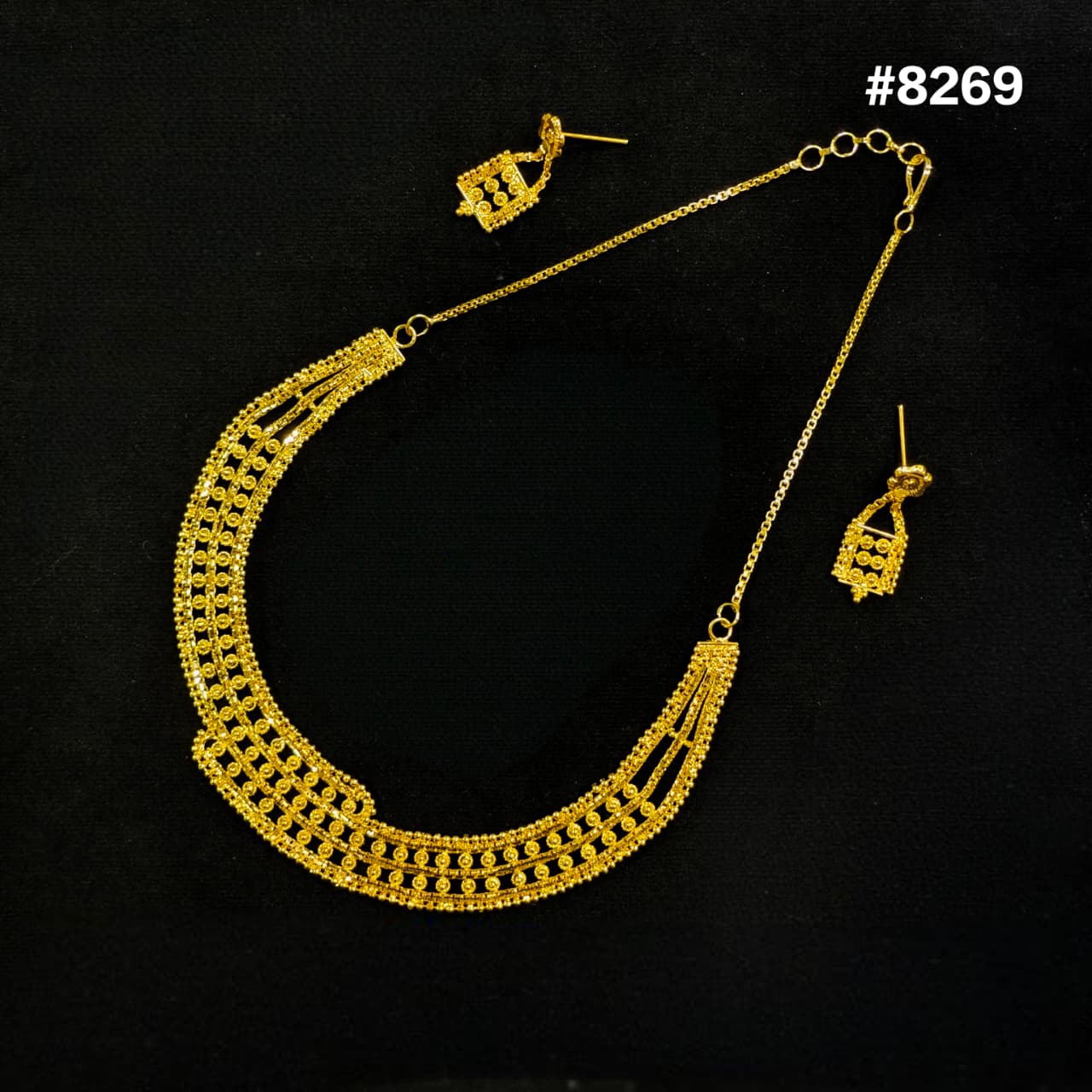 Gold Plated Short NECKLACE 5 Gram Gold Plated Jewellery PMJ Model No : 8269