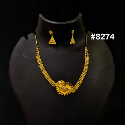 Gold Plated Short NECKLACE 5 Gram Gold Plated Jewellery PMJ Model No : 8274