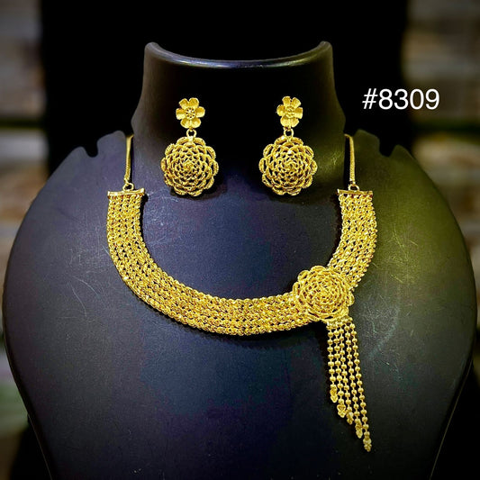 Gold Plated Short NECKLACE 5 Gram Gold Plated Jewellery PMJ Model No : 8309