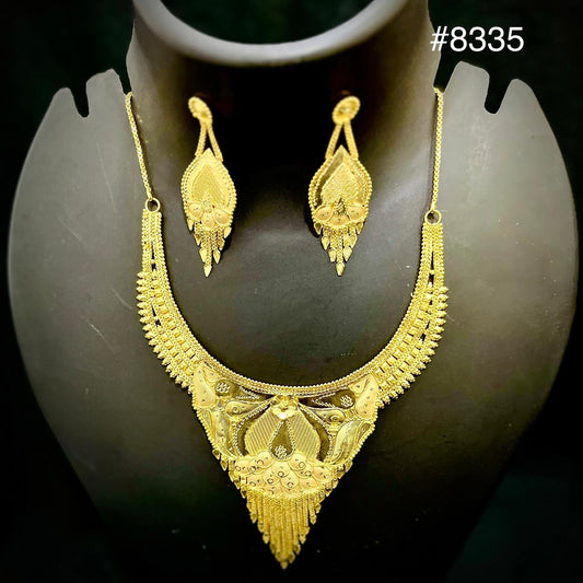 Gold Plated Short NECKLACE 5 Gram Gold Plated Jewellery PMJ Model No : 8335
