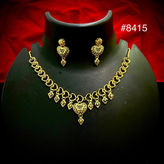 Gold Plated Short NECKLACE 5 Gram Gold Plated Jewellery PMJ Model No : 8415