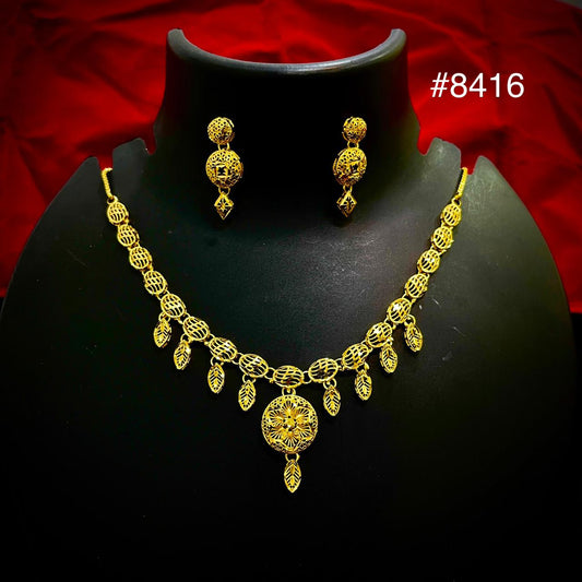 Gold Plated Short NECKLACE 5 Gram Gold Plated Jewellery PMJ Model No : 8416