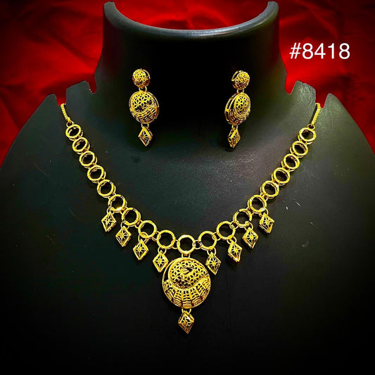 Gold Plated Short NECKLACE 5 Gram Gold Plated Jewellery PMJ Model No : 8418