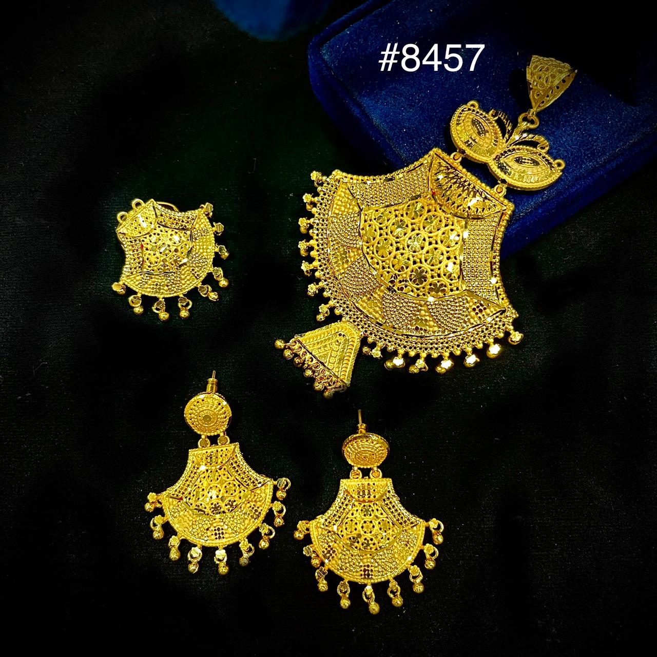 Gold Plated Pendant and Earring Set PMJ model no : 8457