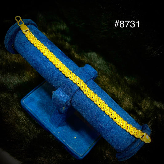 Poojamani Jewellers Classic Twisted Chain Gold Bracelet Model No : 8731