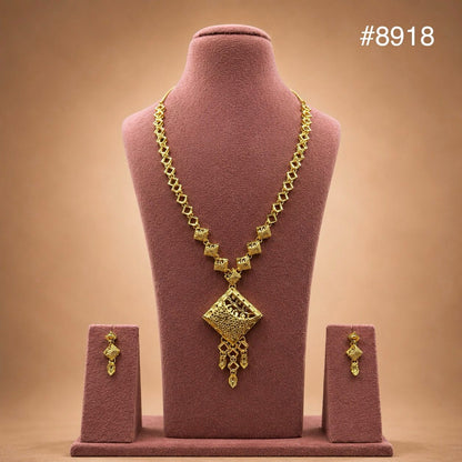 Gold Plated LONG NECKLACE 5 Gram Gold Plated Jewellery PMJ Model No : 8918