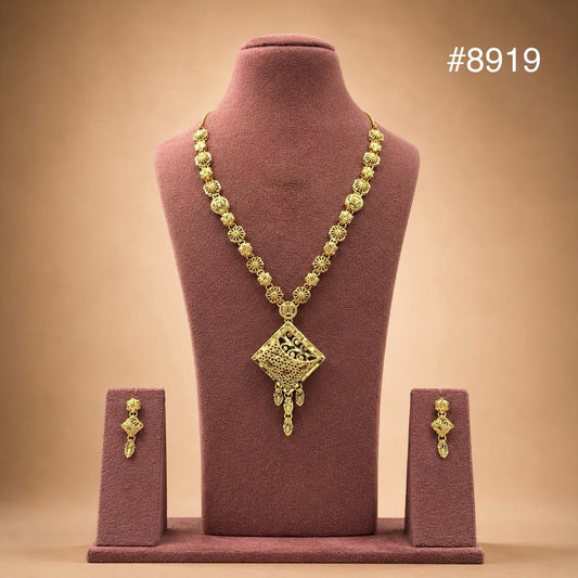 Gold Plated LONG NECKLACE 5 Gram Gold Plated Jewellery PMJ Model No : 8919