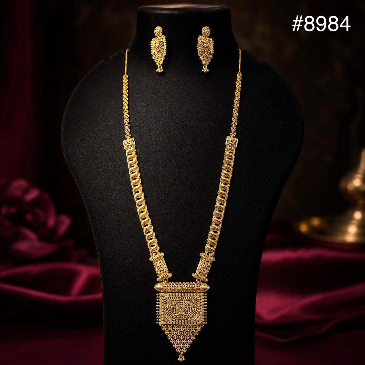 Gold Plated Short NECKLACE 5 Gram Gold Plated Jewellery PMJ Model No : 8984