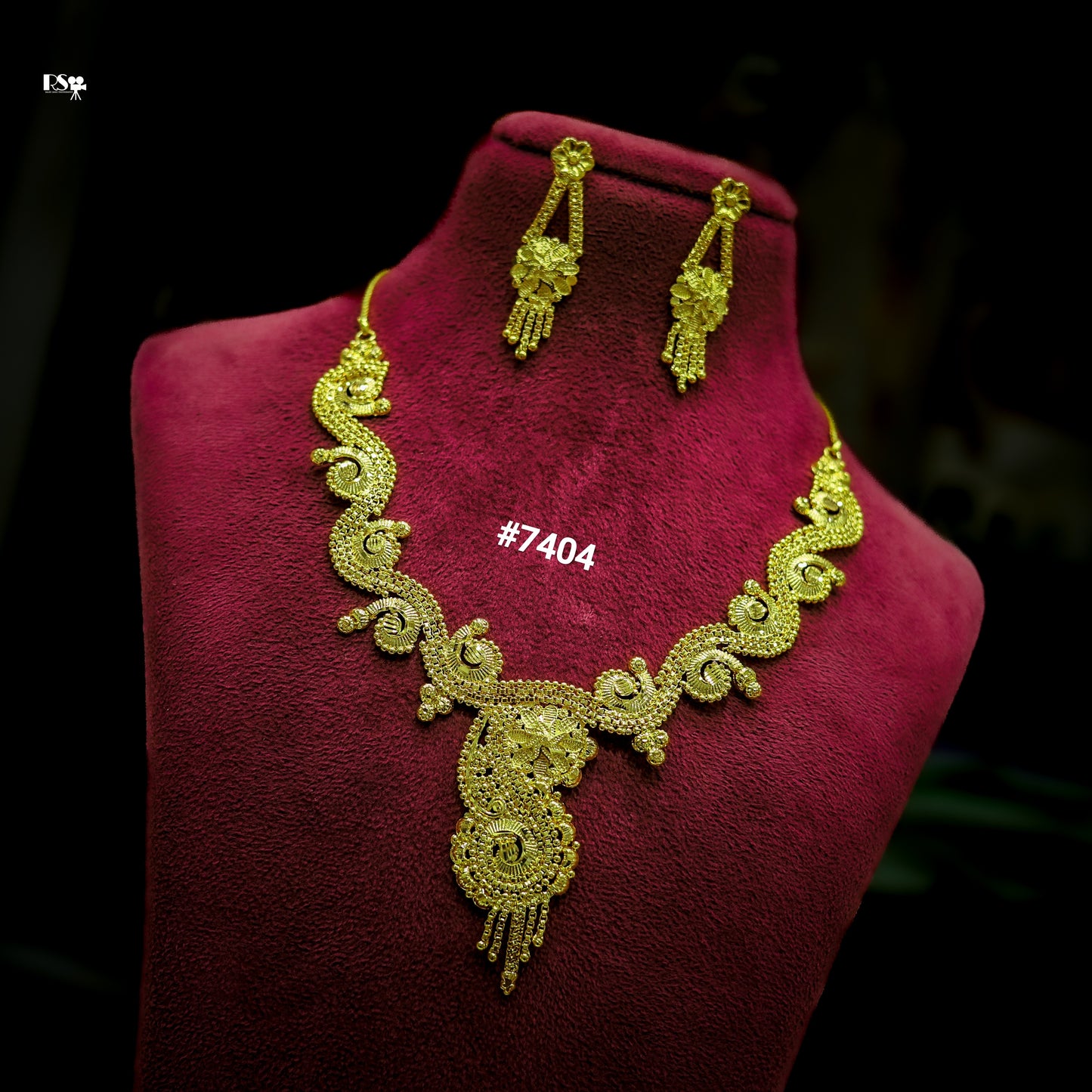 Gold Plated Short Necklace 1 Gram Gold Plated Jewellery PMJ Model No : 7404